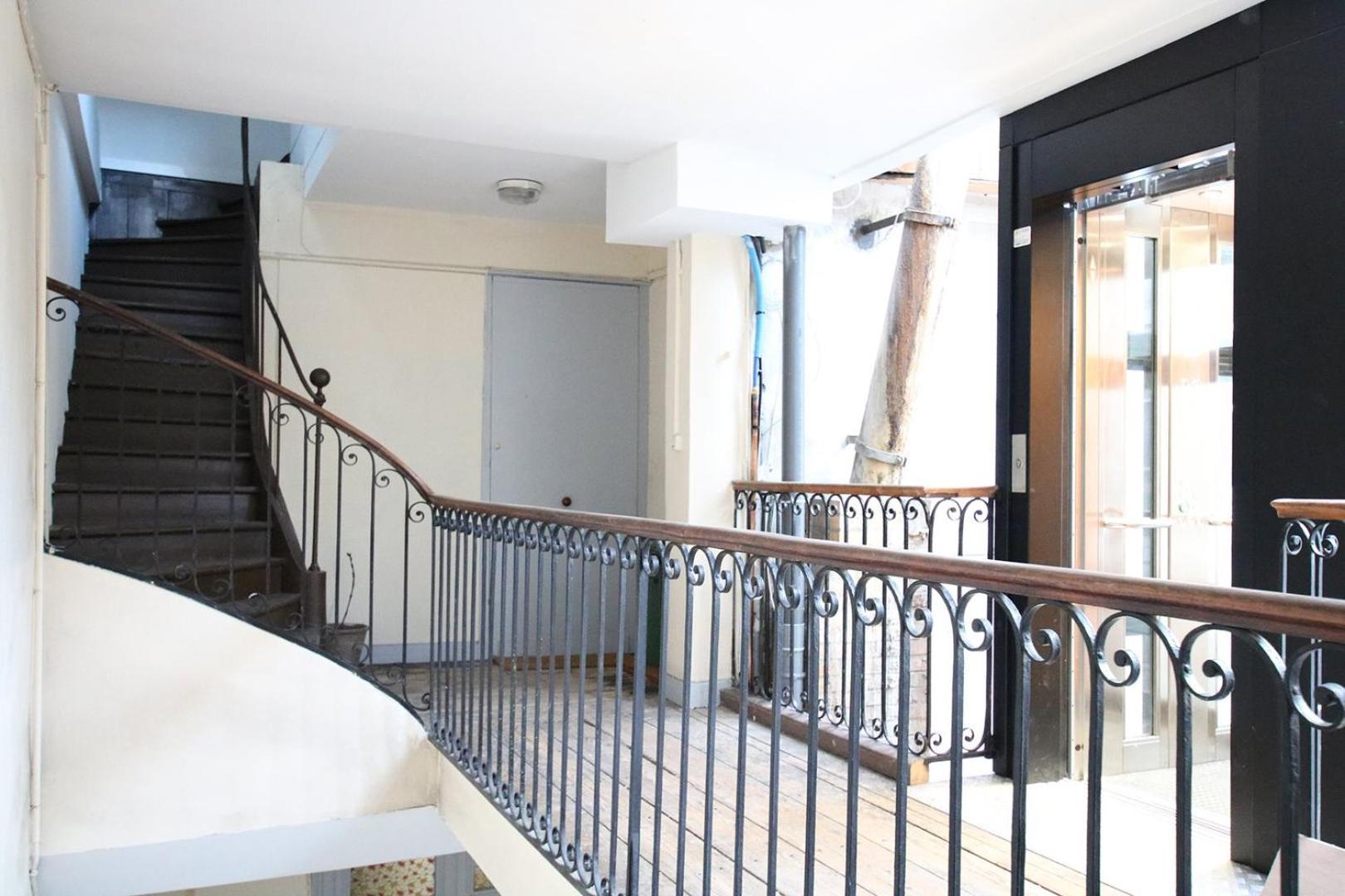 Guestready - Sunny Attic Apt Near Grand Theatre Bordeaux Exterior photo